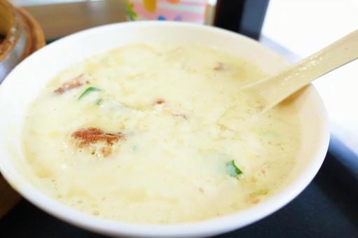 ひるまえほっと【冷静スープレシピ！アボカドとポン酢の豆乳冷製スープの作り方を島本美由紀さんが紹介】